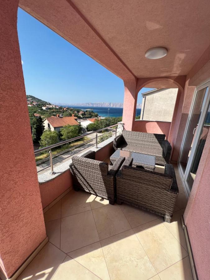 Cosic Apartment *